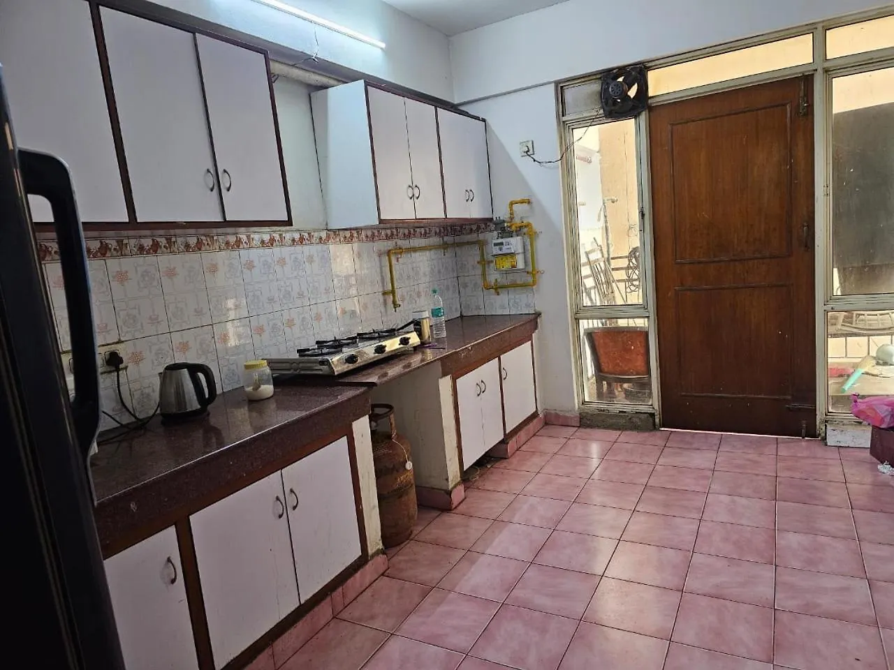 Bright Gurgaon Apartman